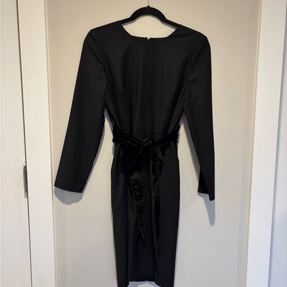 J. Crew Dresses & Skirts - J. Crew Black Wool Sheath Dress with Velvet Silk Sash Long Sleeve Crew Neck - 6